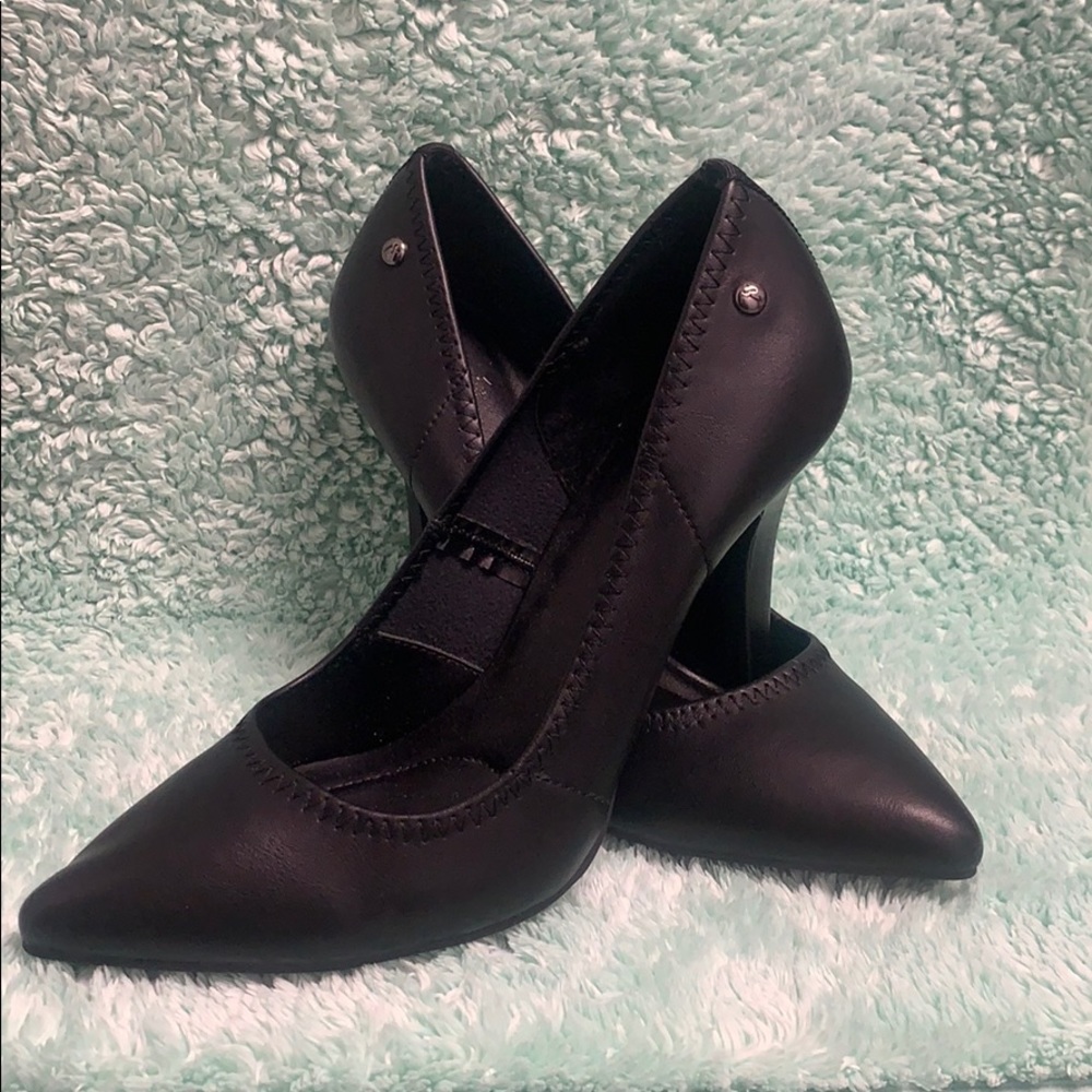 Black heels